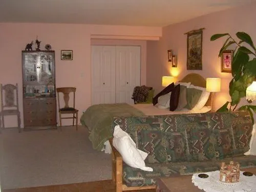 Davis Bay Bed & Breakfast Sechelt Canada