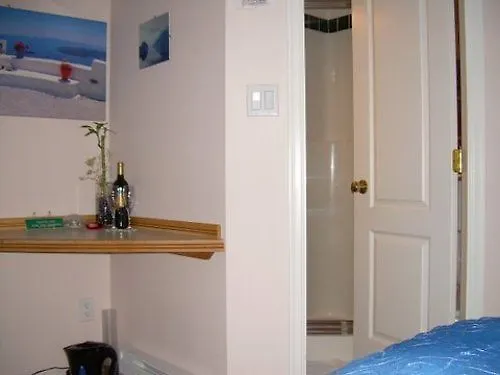Davis Bay Bed & Breakfast Sechelt