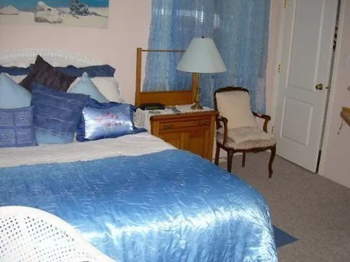 Davis Bay Bed & Breakfast Sechelt